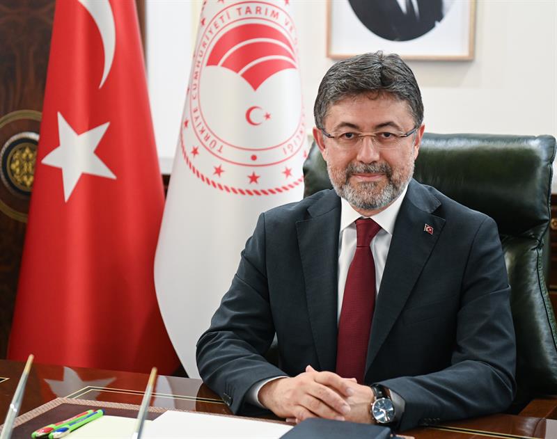Tarım ve Orman Bakanı Yumaklı: "DSÖ, Türkiye'yi kuduz riski açısından yüksek risk kategorisinde tanımlıyor"