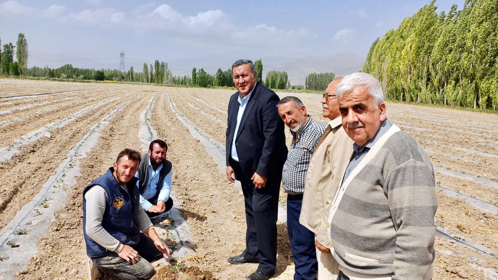 CHP'li Gürer: "Çiftçi mutlu değil"