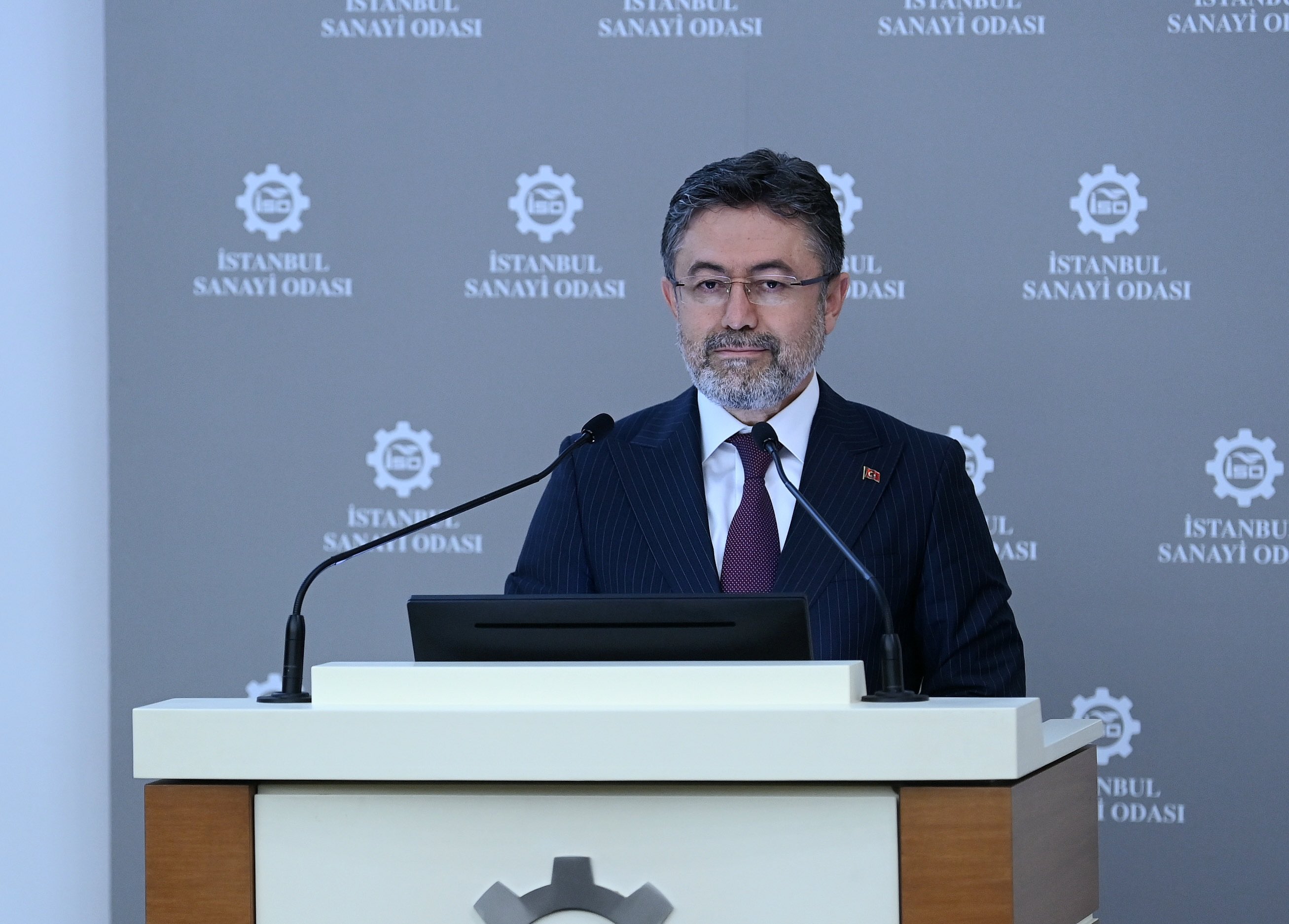 Tarım ve Orman Bakanı Yumaklı: "6 yıl sonra su fakiri bir ülke konumuna düşebiliriz"