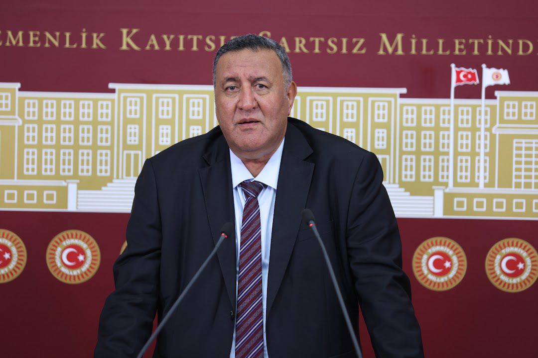 CHP'li Gürer: "AKP iktidarında alkollü içecek ithalatına ödenen para 30 kat arttı"