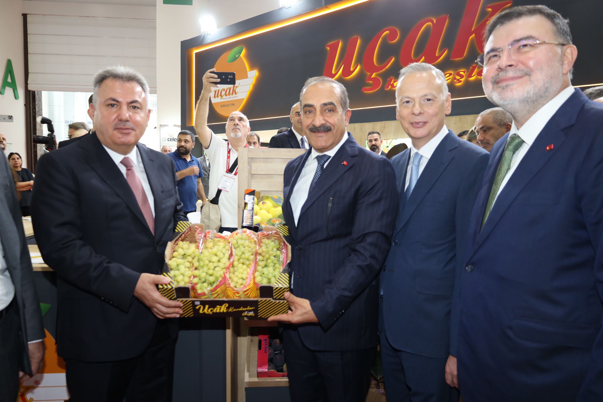 Interfresh Eurasia Fuarı İzmir'de açıldı