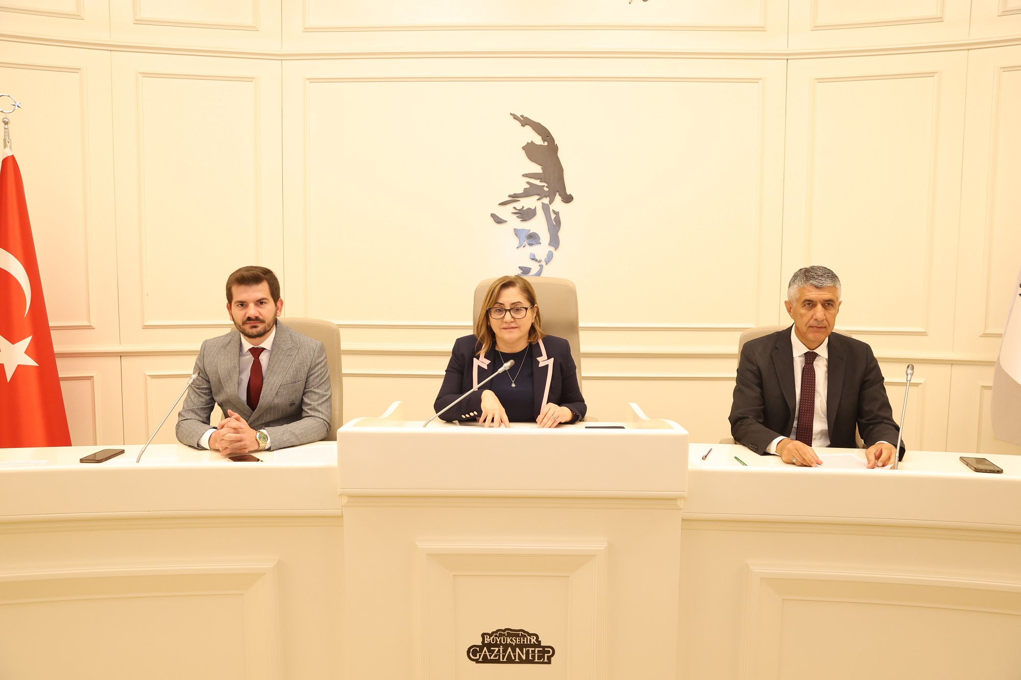 Gaziantep'te çiftçilere üzüm sıkma makinesi ve sera desteği