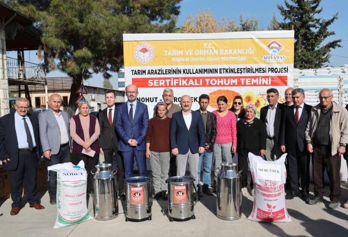Adıyaman'da çiftçilere tohum ve yetiştiricilere yayık makinesi desteği