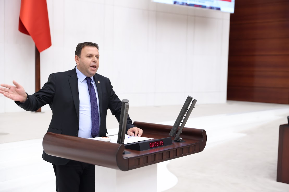 CHP'li Ün: "Çiğ süt fiyatları revize edilmiyorsa üreticiye yem desteği verilsin"