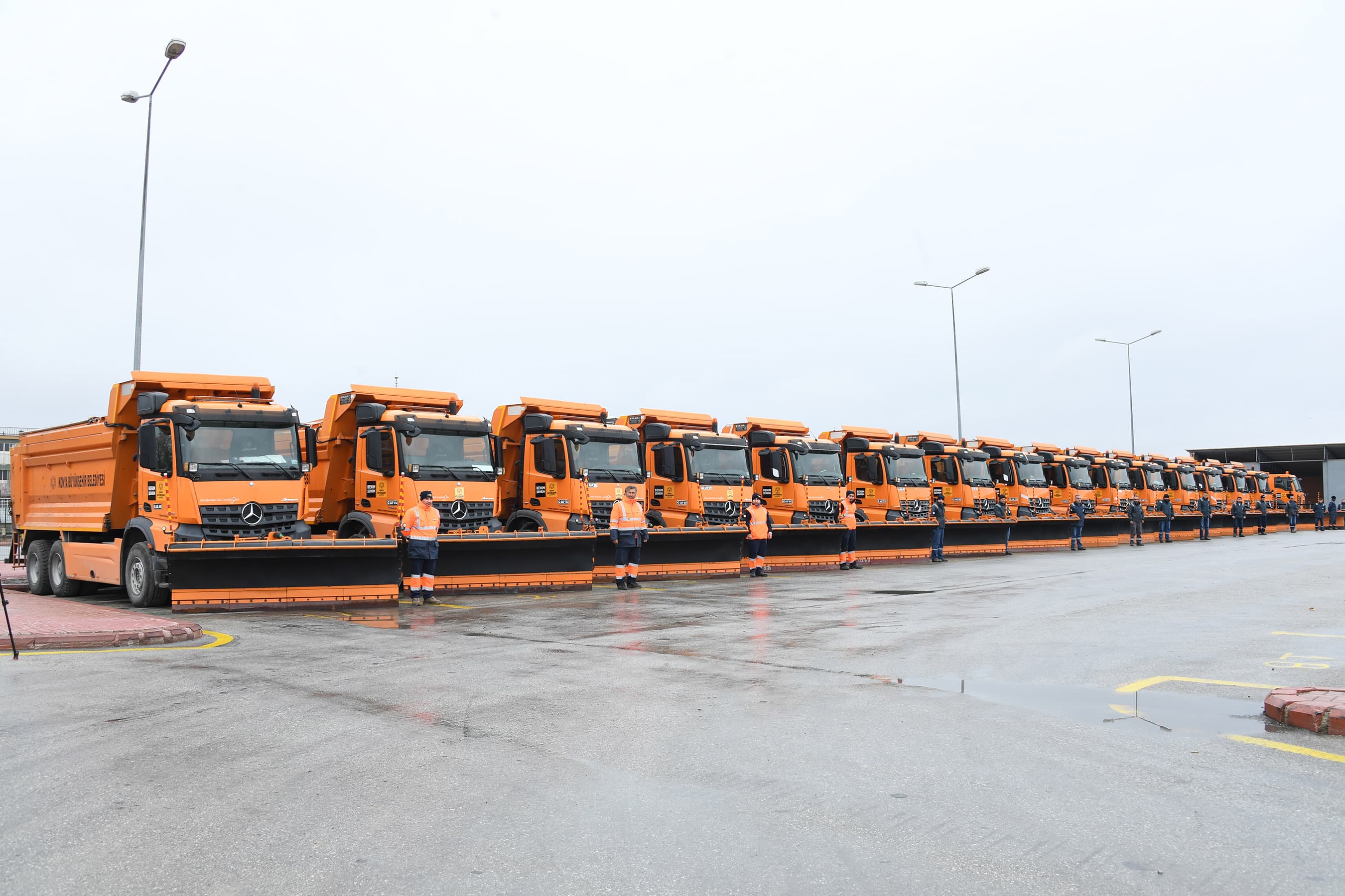 Konya'da Büyükşehir kar ve buzlanmaya karşı hazır
