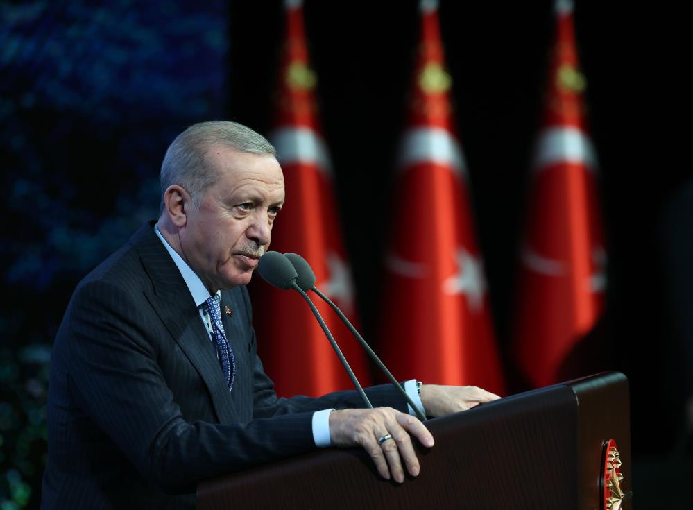 Cumhurbaşkanı Erdoğan: "Suyumuzun parmaklarımızın arasından akıp gitmesine izin vermeyelim"