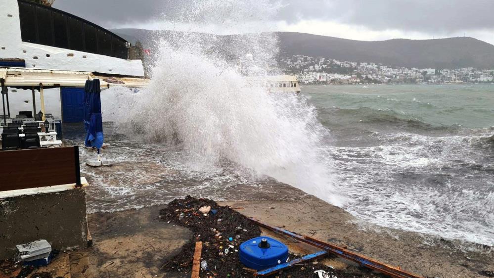 Batı Karadeniz'de fırtına uyarısı
