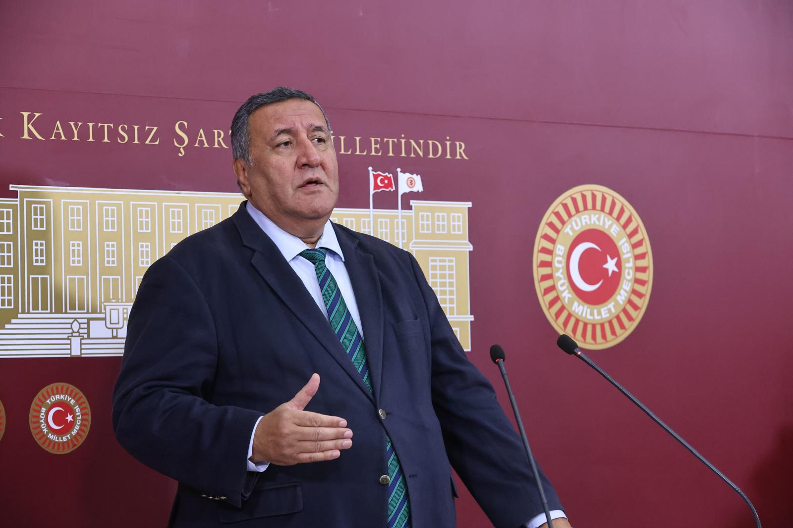 CHP'li Gürer: "1 kilo buğdaydan 8 simit yapılıyor. Buğday 9, simit 25 lira"