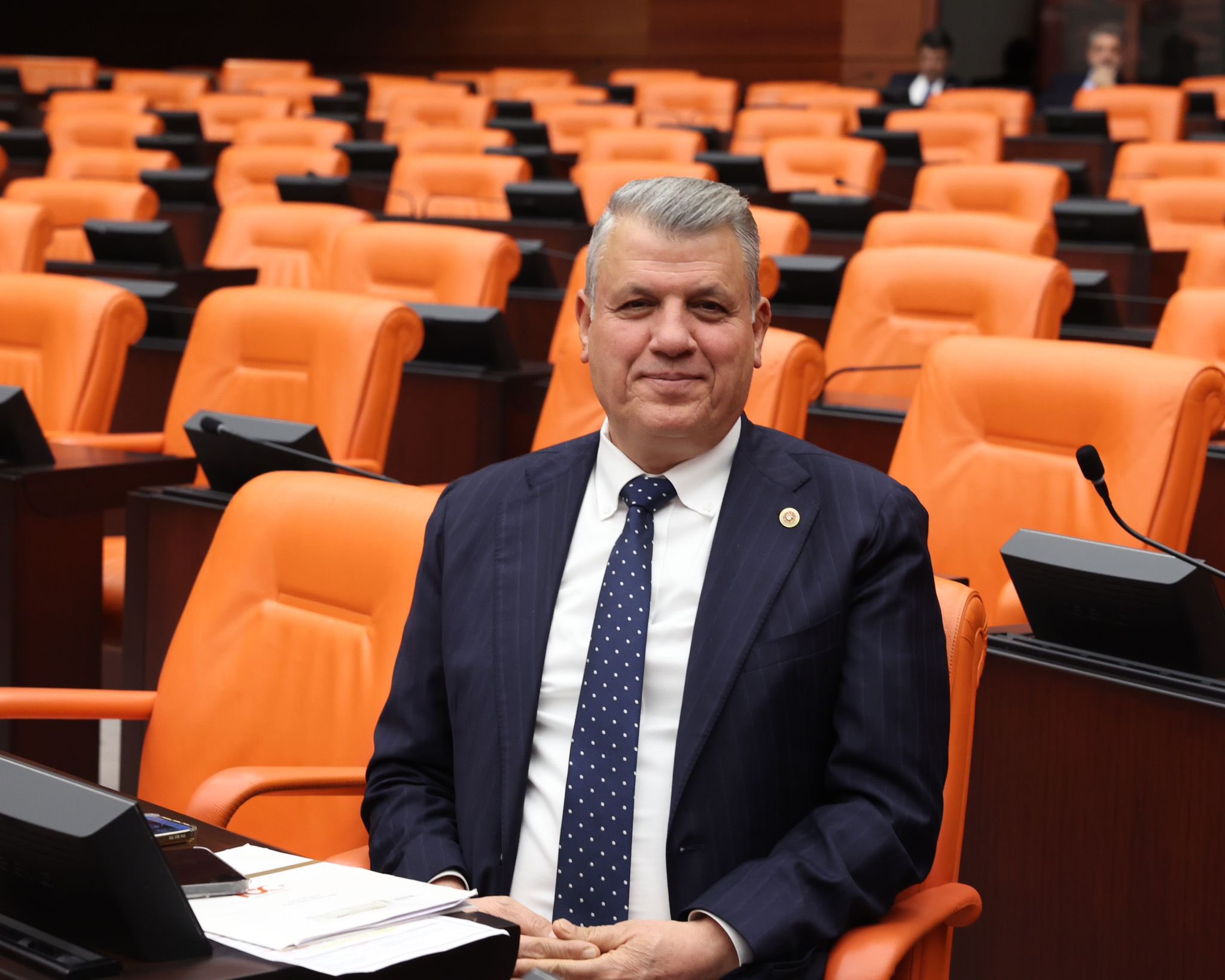 CHP'li Barut: "Tarım Bakanlığı çalışanları 2023 ve 2024 koruyucu giyim yardımını alamadı"