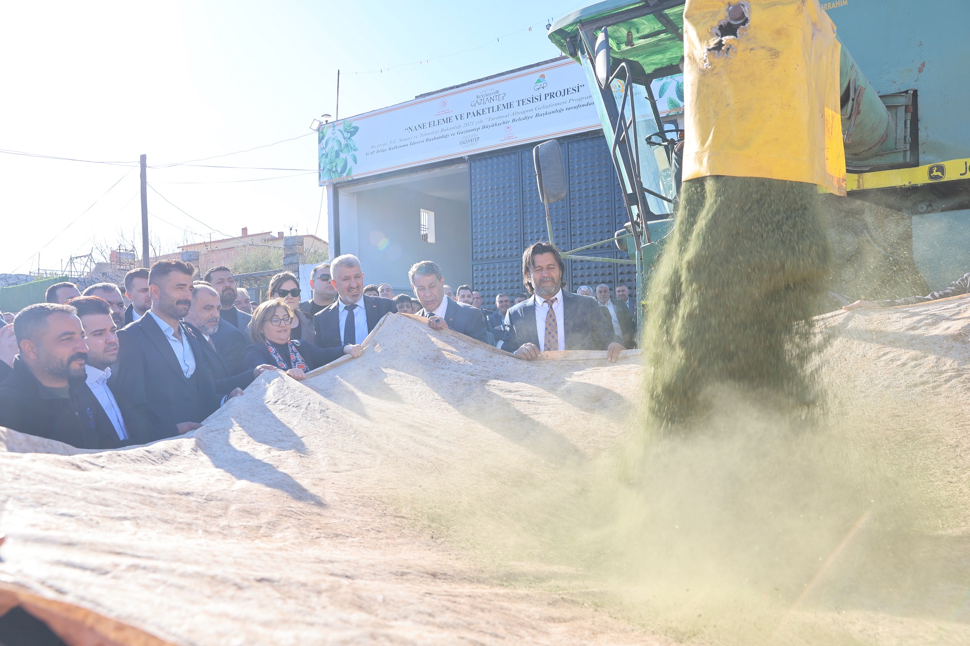 Gaziantep'te günlük 24 ton kapasiteli nane tesisi açıldı