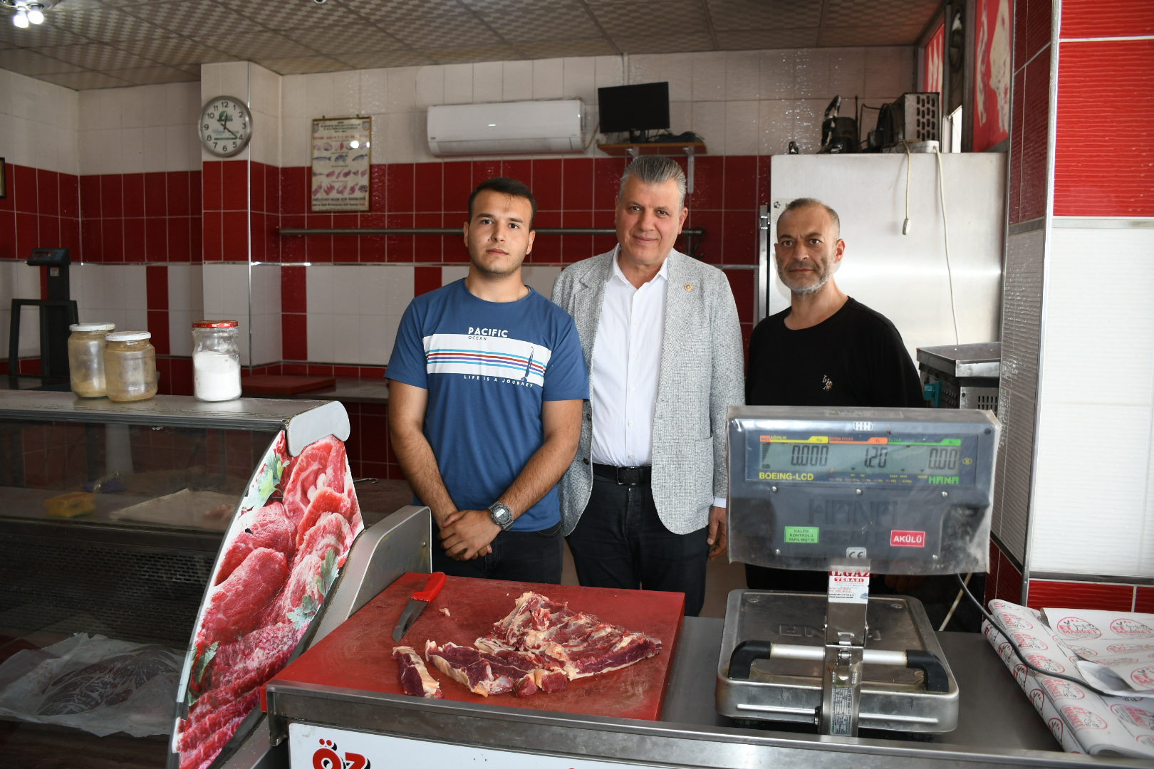 CHP'li Barut: "Besici ne etinden ne sütünden kazanabiliyor"