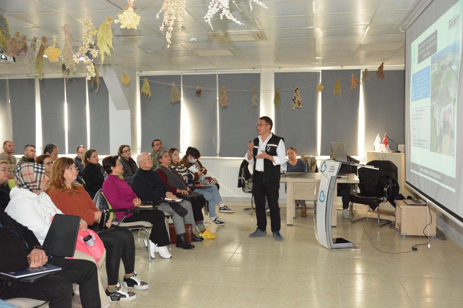 Balıkesir'deki 4. Zeytin Yetiştiriciliği Kursu sona erdi