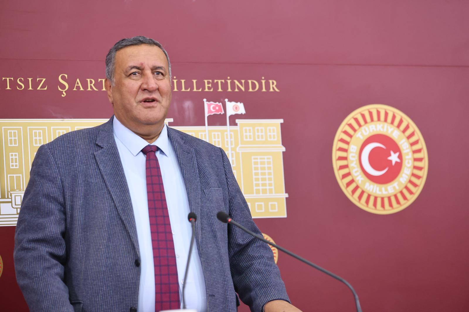 CHP'li Gürer: "İlaç kalıntısından iade edilen ürünlerin ülkedeki devamı iç piyasaya sunuluyor"