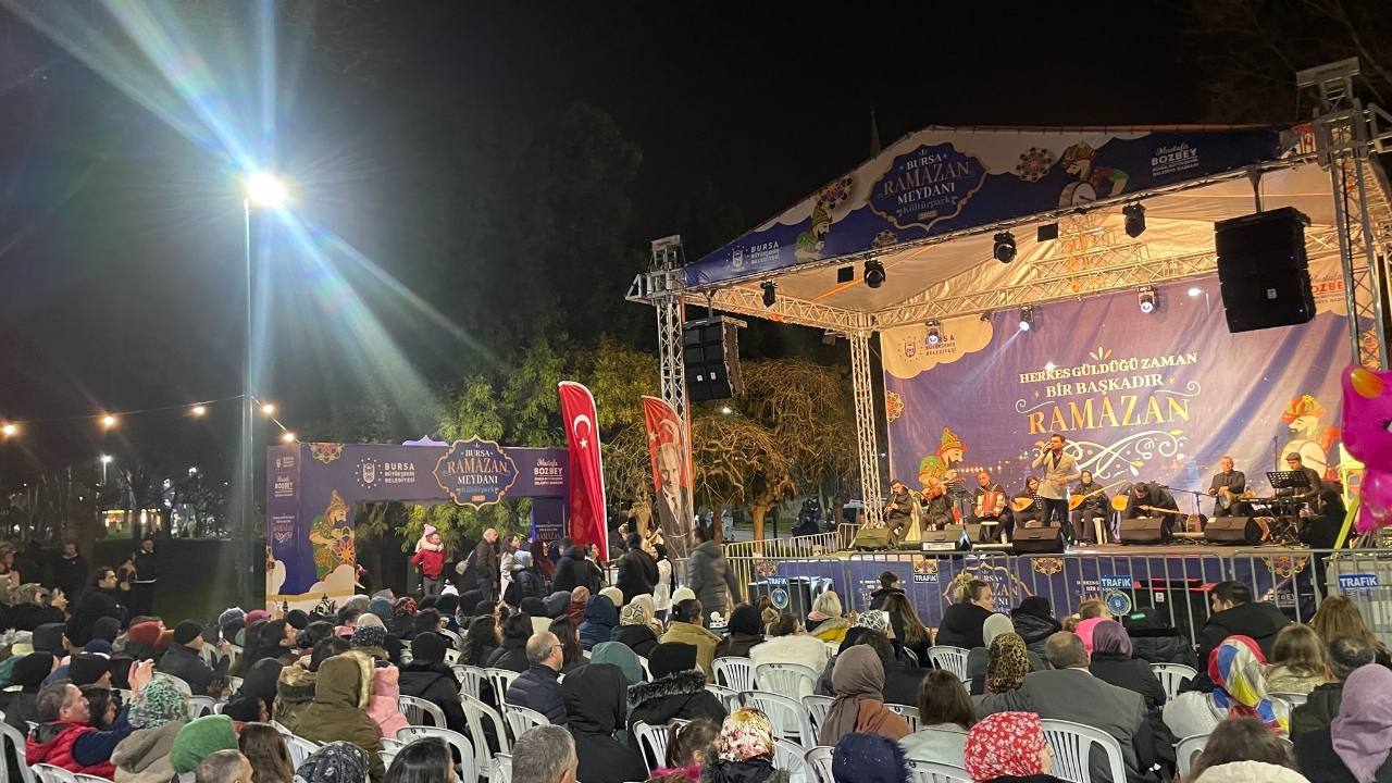 Ramazan gelenekleri Bursa&#039;daki ramazan meydanlarında yaşatılıyor