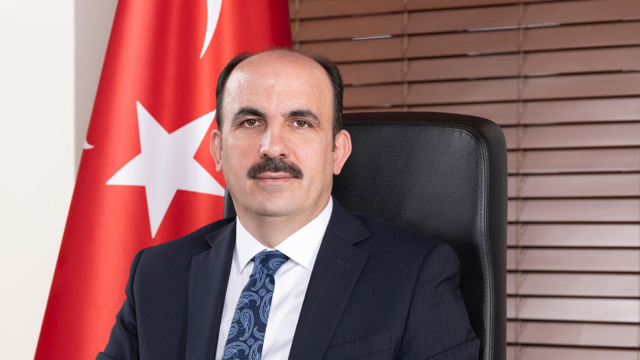 Uğur İbrahim Altay'dan 14 Tıp Bayramı kutlama mesajı