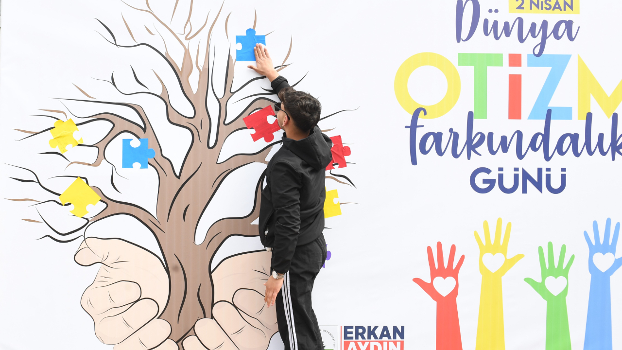 Osmangazi Belediyesi otizme dikkati çekti