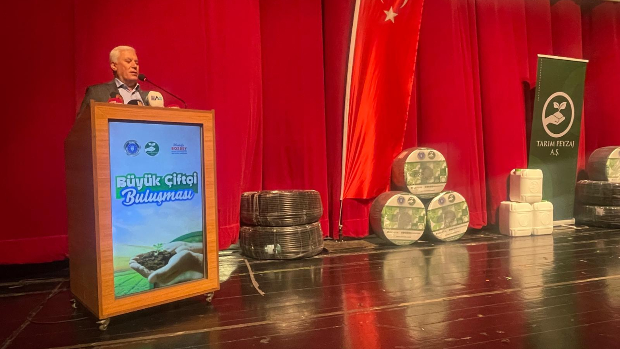 Bursa'daki "Büyük Çiftçi Buluşması"nda Başkan Bozbey'den "ekin üretin" çağrısı