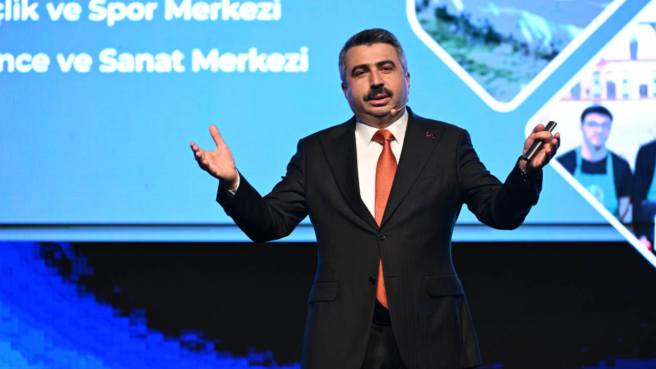"Plastiksiz Yıldırım" hedefiyle 125 bin öğrenciye çelik termos dağıtılacak