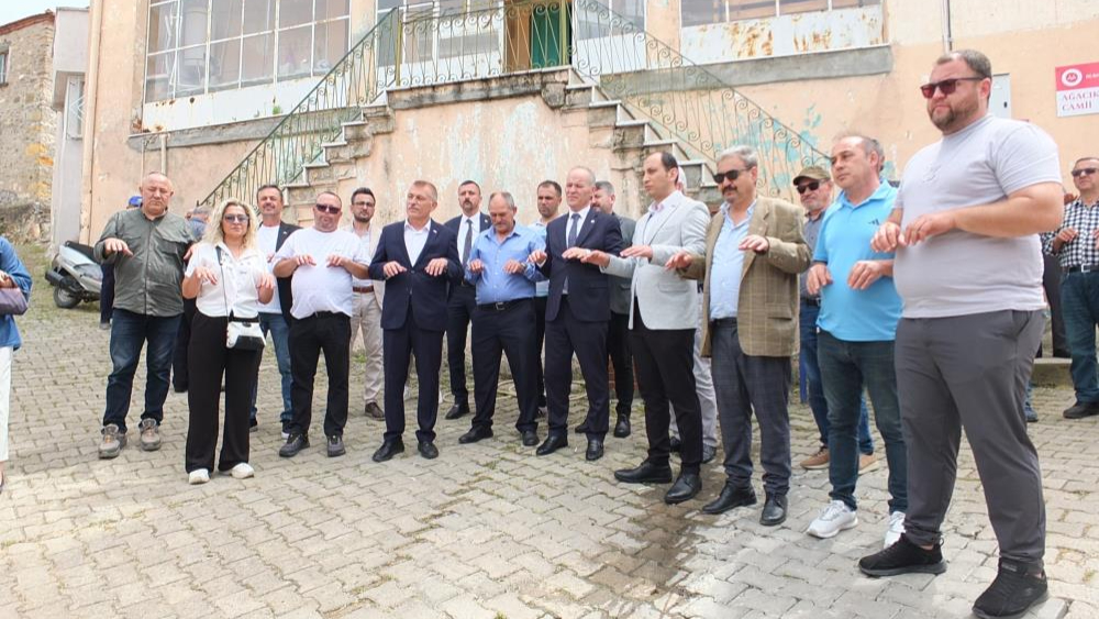 Balıkesir'de susuz kalan araziler için yağmur duası edildi