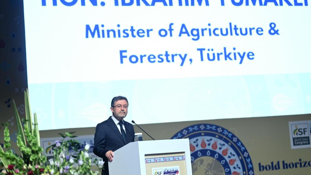 Bakan Yumaklı: "Tohumluk üretiminde 2,5 milyon tonluk potansiyele sahibiz"