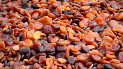 Tazesi 100 kurusu bin lira