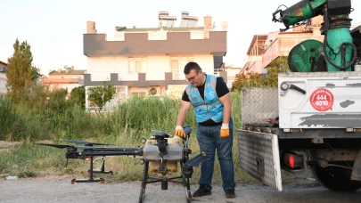 Balıleksir'de sinek ve haşereyle mücadele sürüyor
