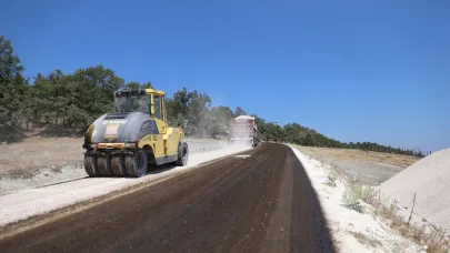 Mustafakemalpaşa'nın kırsalında yollar konforlu hale geliyor