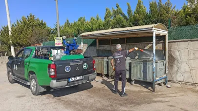 Bursa'da haşere ve sinekle mücadele aralıksız sürüyor