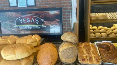Bursa’nın Yenişehir ilçesinde domatesli ekmek üretildi
