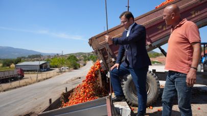 Sındırgı'ya kurulan yükleme rampası çiftçileri rahatlattı