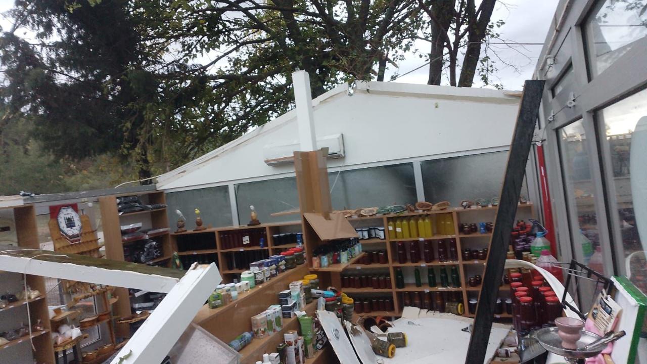 Balıkesir'de hortum etkili oldu