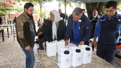 Muğla'da seraları selden zarar gören üreticilere destek