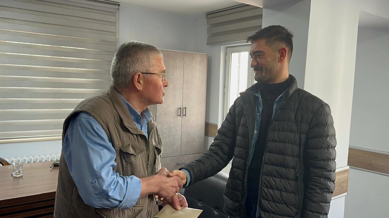 Altın alacağı annesinin birikimi 2 bin avroyu yolda düşürdü