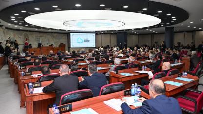 Balıkesir'de Ahmet Akın'a "yapay zeka"lı bütçe eleştirisi