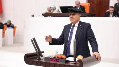 CHP'li Barut'tan Meclis'te kasketli tepki