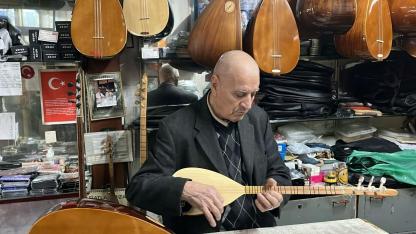 Edirne'de 70 yıldır sazın sesi: Ramadan Korkmaz