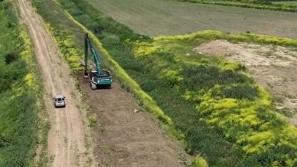Sarayiçi’nde taşkın riskini azaltacak dere temizliği yapıldı