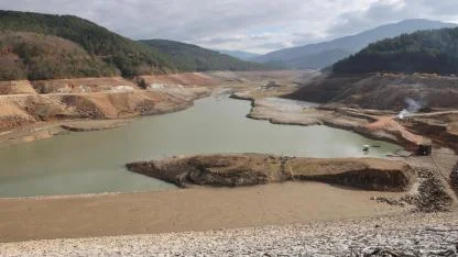 Uludağ'daki kar örtüsü 10 yılda yüzde 50 azaldı