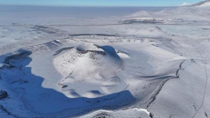 "Dünyanın nazar boncuğu" beyazla bütünleşti hayran bıraktı