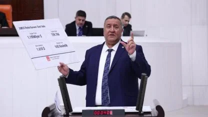 CHP'li Gürer: Üç yılda 108 bin ahırın kapısına kilit vuruldu