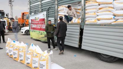 Konya Büyükşehirden 17 bin 450 kilogram aspir tohumu desteği