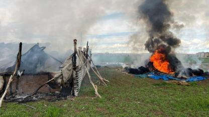 Çorum'da alevler, saman balyaları ve ağılı küle çevirdi
