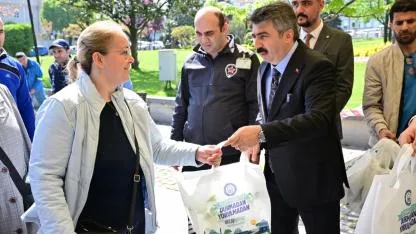 Yıldırım'da yerli tohumlardan üretilen 80 bin fide dağıtıldı