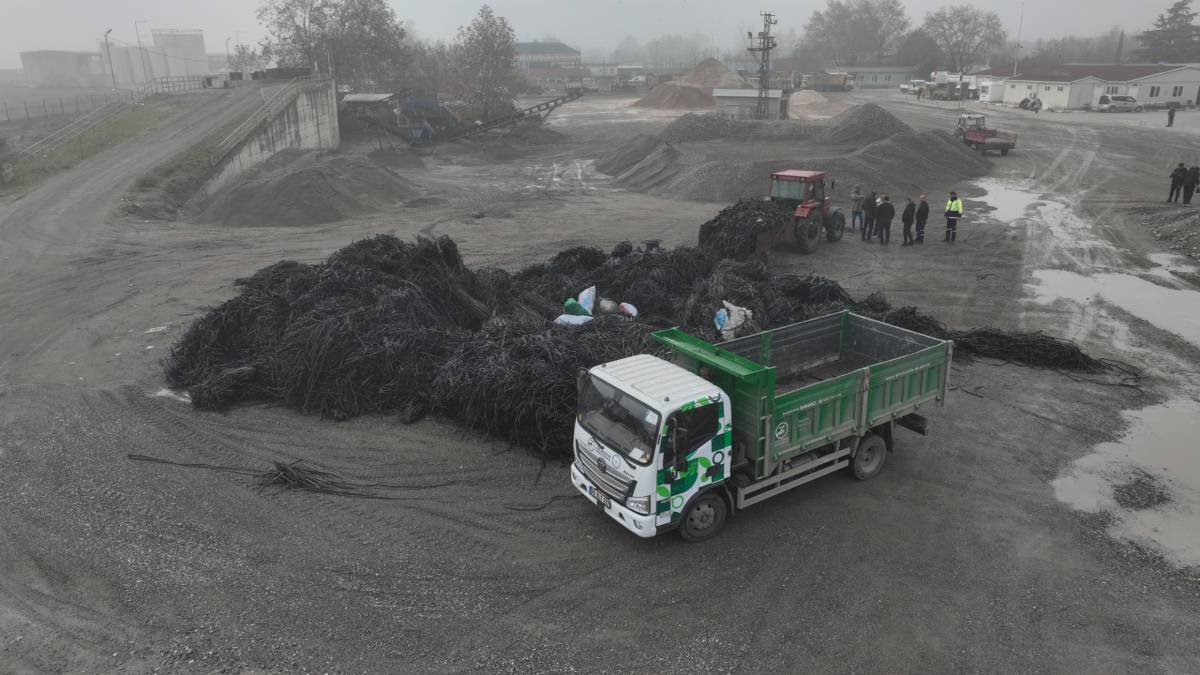 Bursa Büyükşehir çiftçiyi desteklerken çevreyi de koruyor