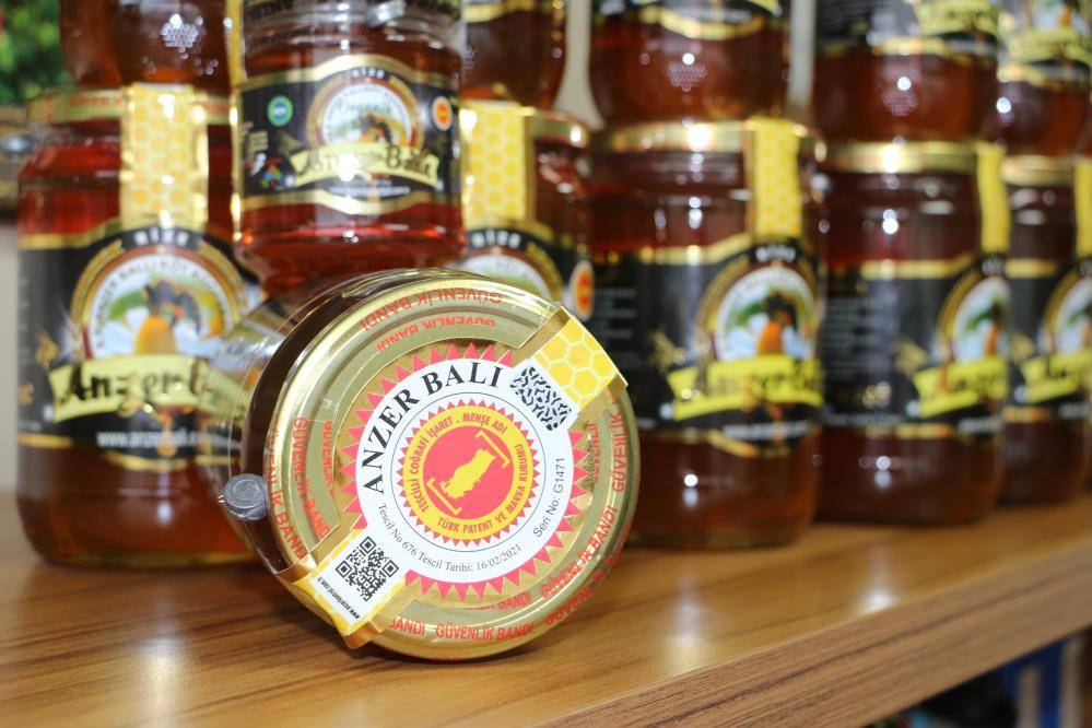 Yılda 10 ton üretiliyor; 100 ton sahtesi satılıyor