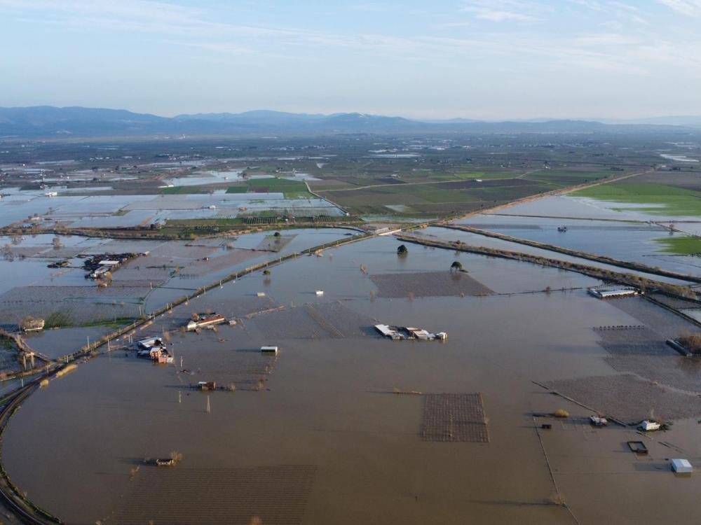Gediz Taştı Manisa'da zamanla yarışıldı