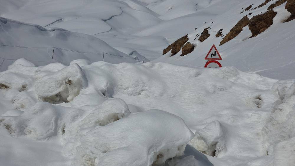 Batı baharı doğu kar kalınlığını konuşuyor