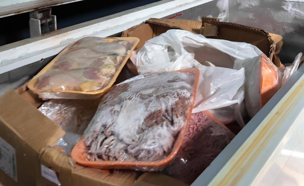 Küflenmiş et satan kasap mühürlendi