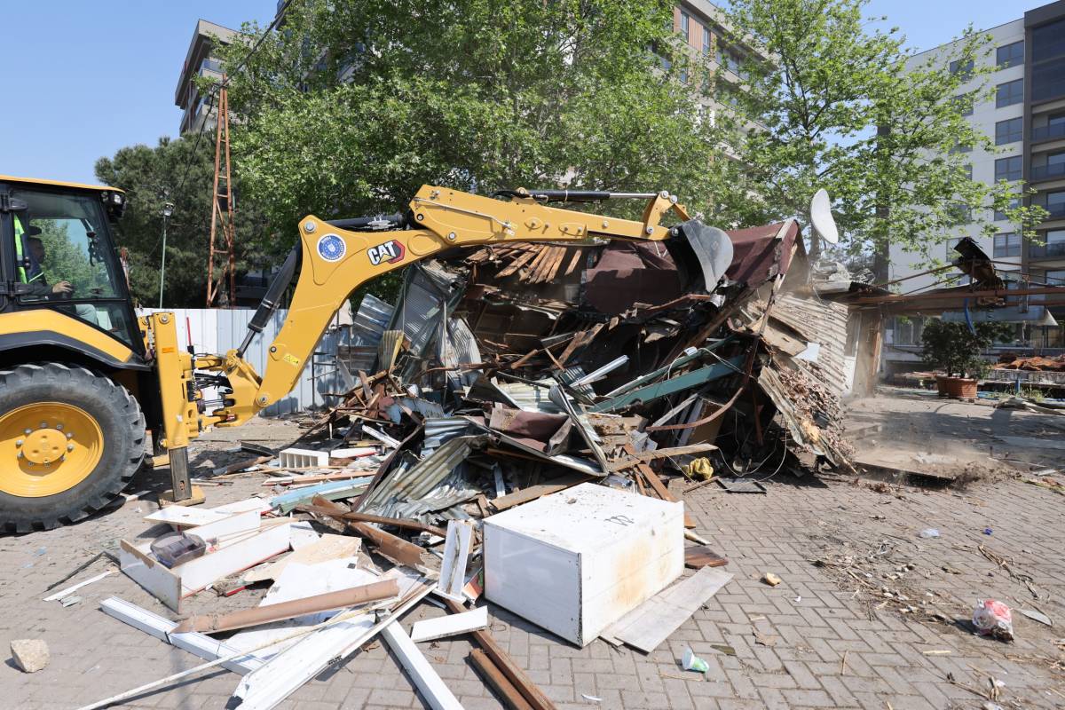 Bursa'da yeşil alandan çıkmayan kiracının işgali sona erdi