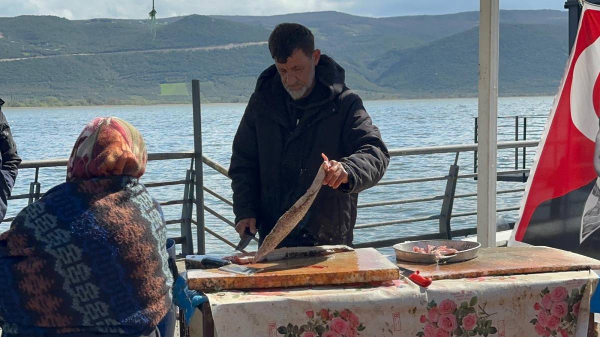 Göl suyu çok olunca yakalanamadı kilosu 600 liradan açıldı